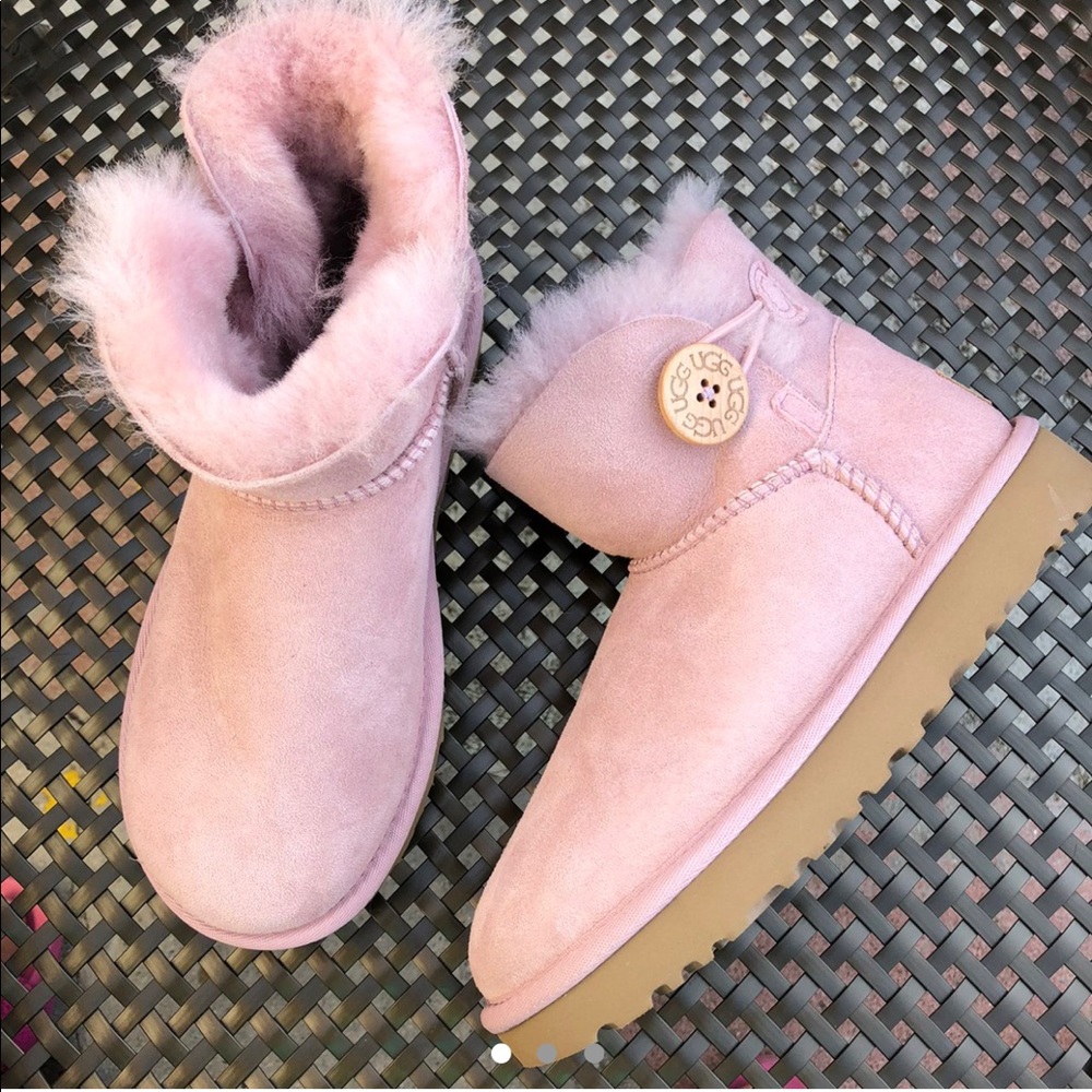 Ugg Bailey Boots